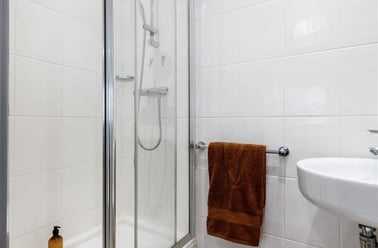 4 Dighton Street, Kingsdown, Bristol - Image 2